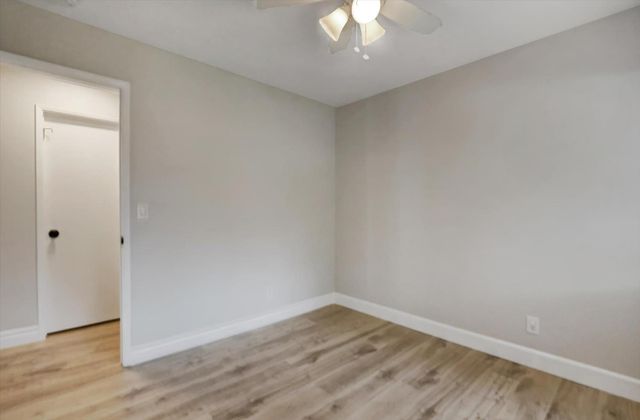 10885 Torrey Pines Dr, Auburn, CA 95602