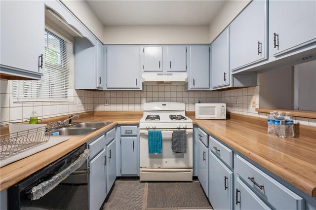6698 Witherington Court, Norcross, GA 30093