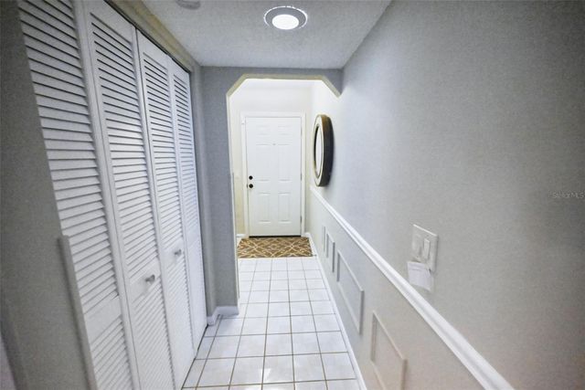 8681 BARDMOOR BOULEVARD 208C, Seminole, FL 33777