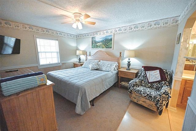 8681 BARDMOOR BOULEVARD 208C, Seminole, FL 33777