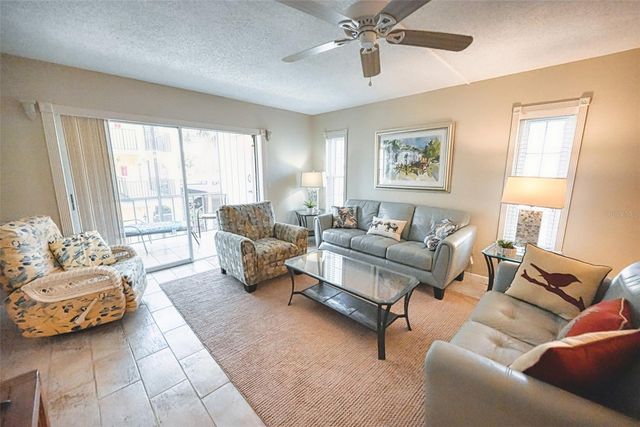 8681 BARDMOOR BOULEVARD 208C, Seminole, FL 33777