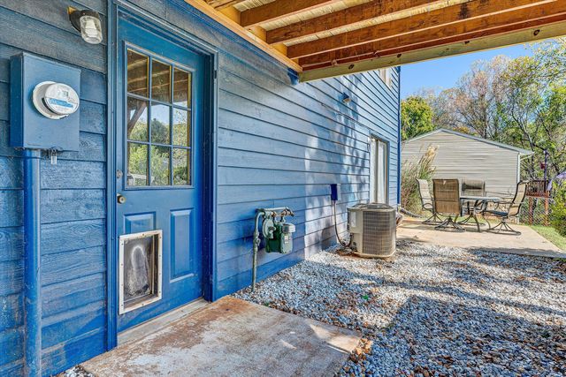 2186 Horn CIR, Vinton, VA 24179