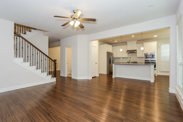 3025 Damsel Sauvage Lane, Lewisville, TX 75056