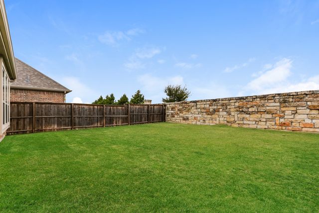 3025 Damsel Sauvage Lane, Lewisville, TX 75056