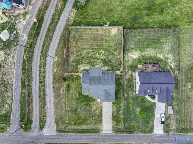 415 Highland Drive, Arab, AL 35016