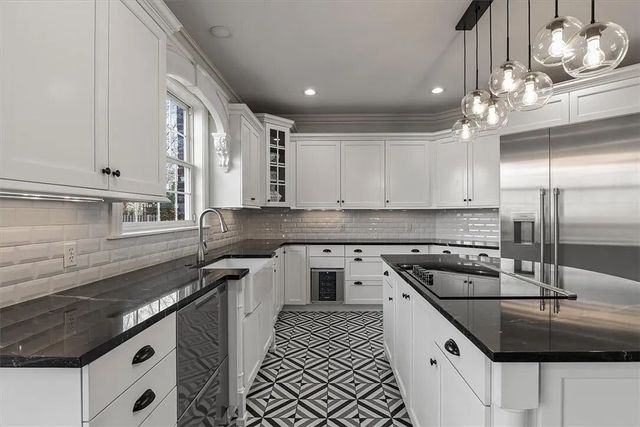 3028 Willow Bend Circle, Springdale, AR 72762