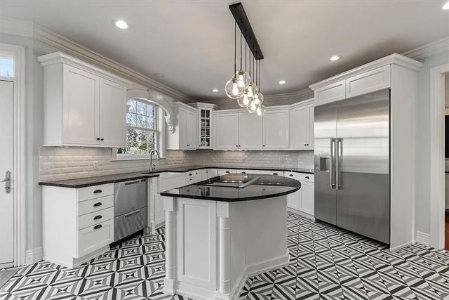 3028 Willow Bend Circle, Springdale, AR 72762