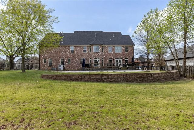 3028 Willow Bend Circle, Springdale, AR 72762