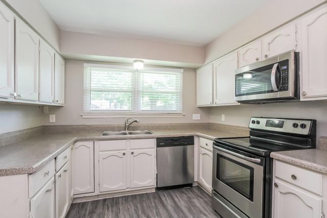 19718 Rackingham Place, Humble, TX 77338