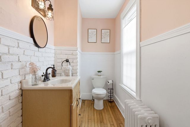 34 Maple Street, Hamilton, MA 01982