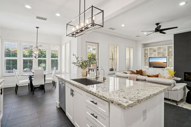 76215 Via Fiore, Indian Wells, CA 92210