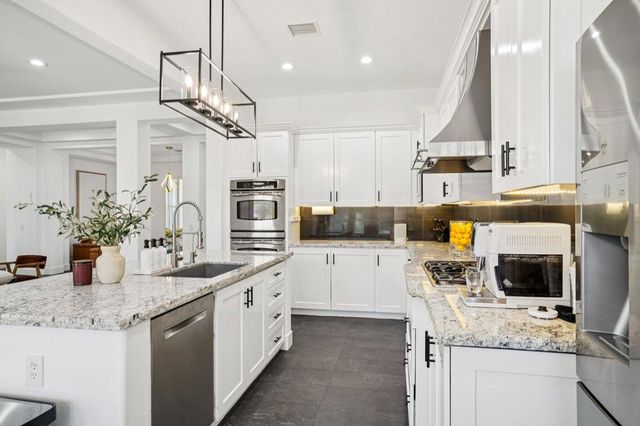 76215 Via Fiore, Indian Wells, CA 92210