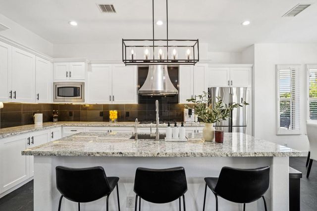 76215 Via Fiore, Indian Wells, CA 92210