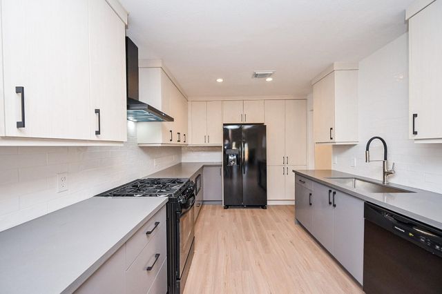 8610 Scaup Drive, Houston, TX 77040