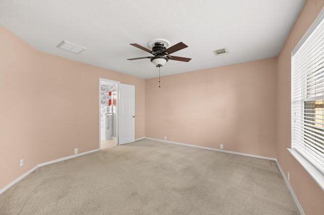 19307 Royal Isle Drive, Tomball, TX 77375