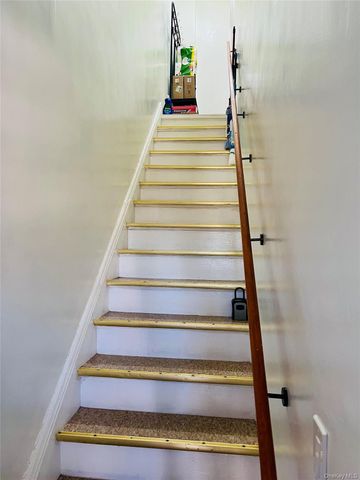 41 Rochelle Terrace, Mount Vernon, NY 10550