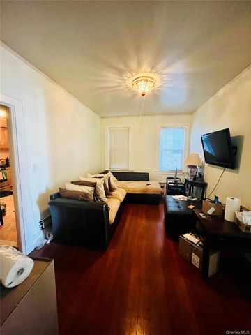 41 Rochelle Terrace, Mount Vernon, NY 10550