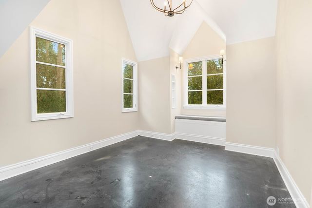 6639 NE Bayview Boulevard, Bainbridge Island, WA 98110