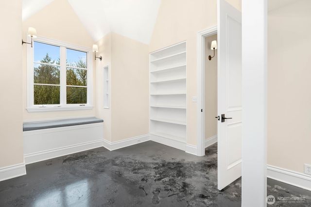 6639 NE Bayview Boulevard, Bainbridge Island, WA 98110