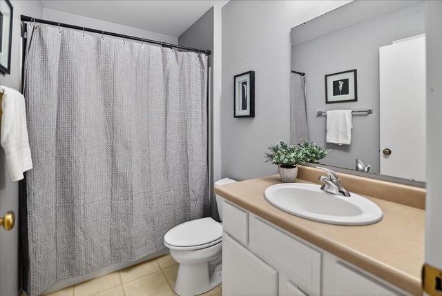 617 Orion Trail, Madison, WI 53718