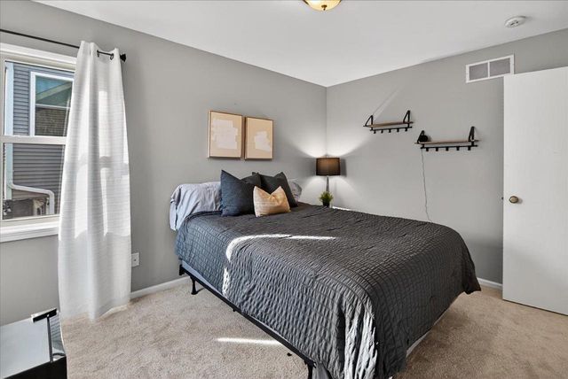 617 Orion Trail, Madison, WI 53718