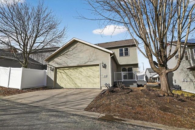 617 Orion Trail, Madison, WI 53718