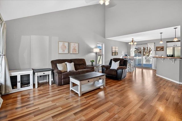 617 Orion Trail, Madison, WI 53718