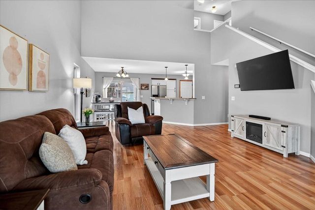 617 Orion Trail, Madison, WI 53718