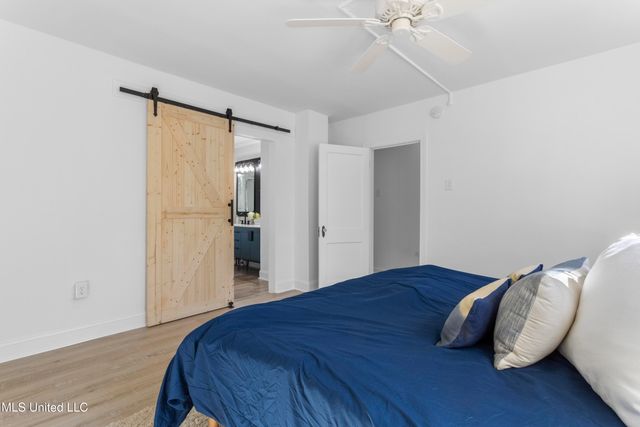 111 Bay View Court, Bay Saint Louis, MS 39520