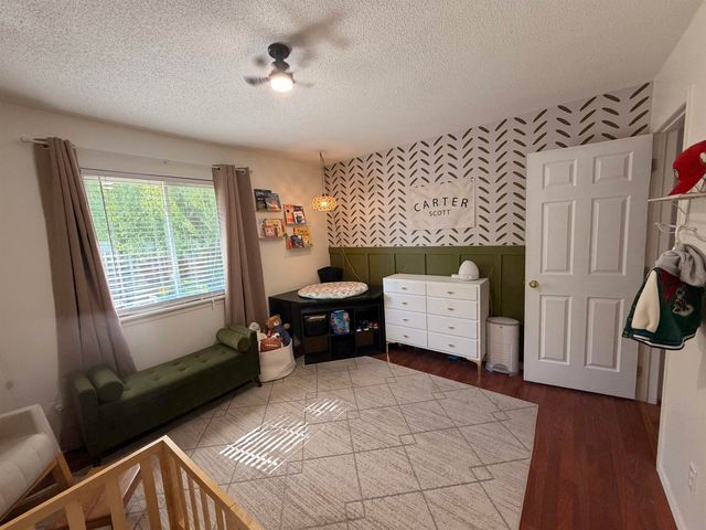 3129 N Applewood, Wichita, KS 67220