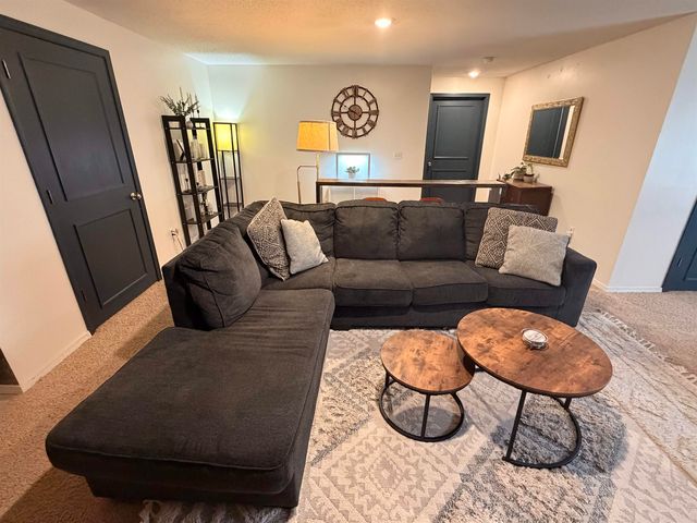 3129 N Applewood, Wichita, KS 67220