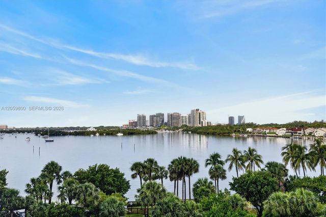1 Grove Isle 506, Miami, FL 33133