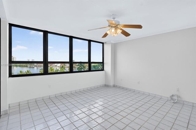 1 Grove Isle 506, Miami, FL 33133