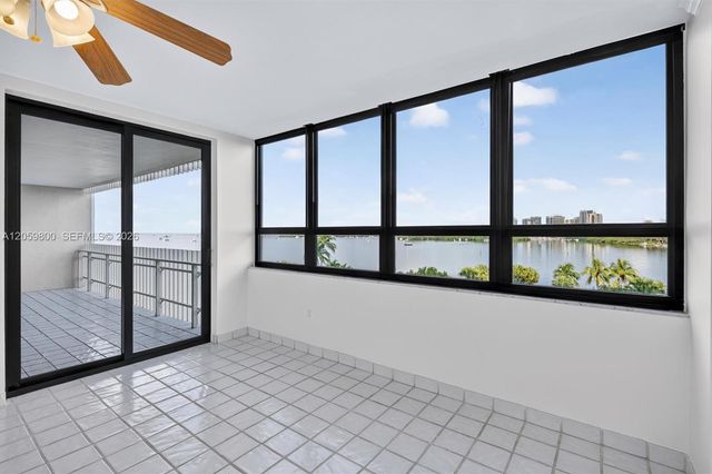 1 Grove Isle 506, Miami, FL 33133