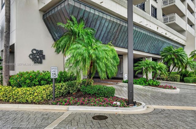1 Grove Isle 506, Miami, FL 33133