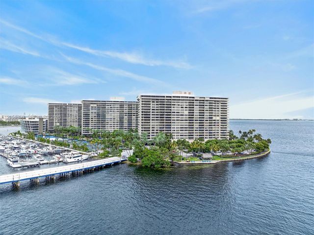1 Grove Isle 506, Miami, FL 33133