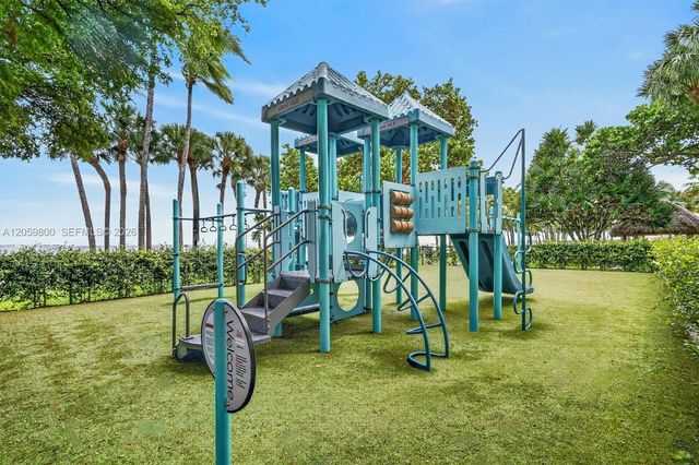 1 Grove Isle 506, Miami, FL 33133