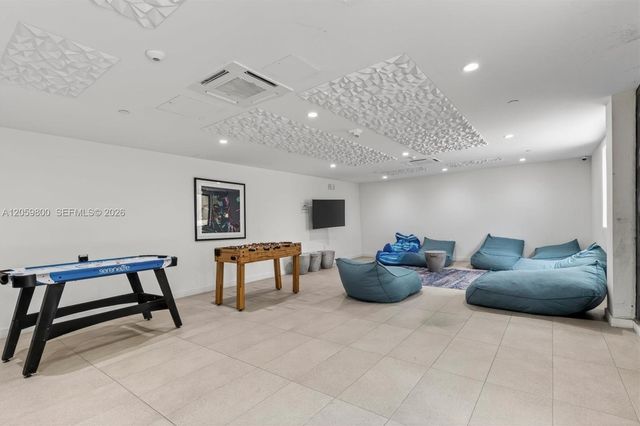 1 Grove Isle 506, Miami, FL 33133