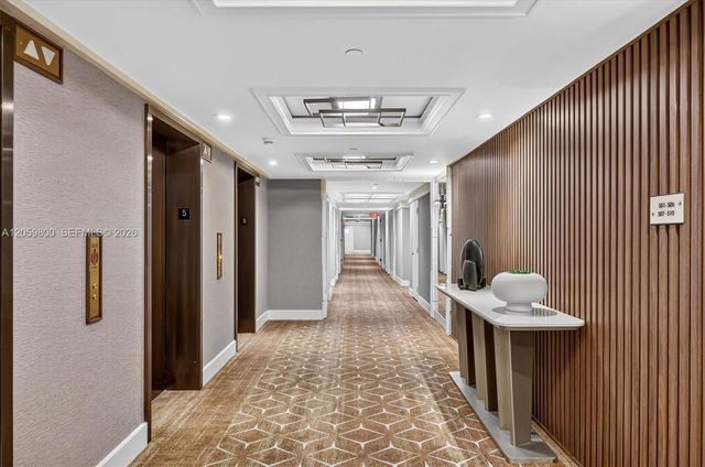 1 Grove Isle 506, Miami, FL 33133