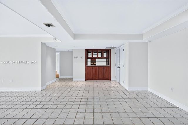 1 Grove Isle 506, Miami, FL 33133