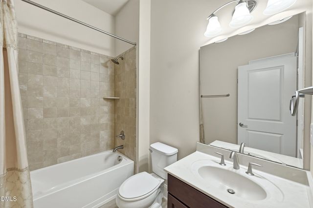 1753 Hasentree Villa Lane, Wake Forest, NC 27587