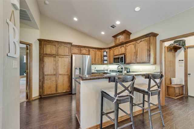 10350 County Road 2466, Terrell, TX 75160