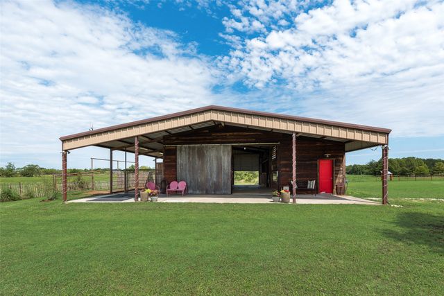 10350 County Road 2466, Terrell, TX 75160