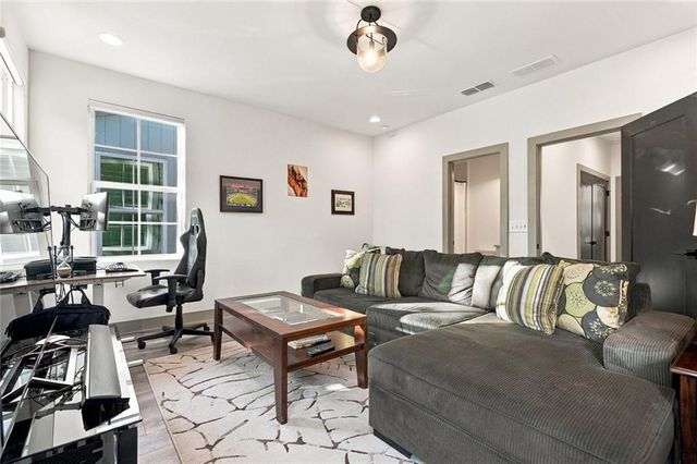 5 Becker Place NW, Atlanta, GA 30307