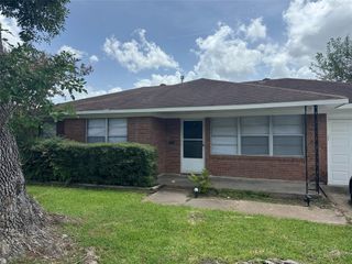 217 W Twickenham Trail, Houston, TX 77076