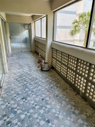 3301 Spanish Moss Ter 302, Lauderhill, FL 33319