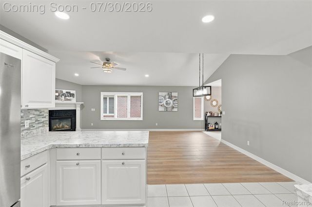 14378 Venice Drive, Sterling Heights, MI 48313