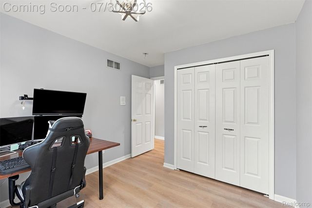 14378 Venice Drive, Sterling Heights, MI 48313