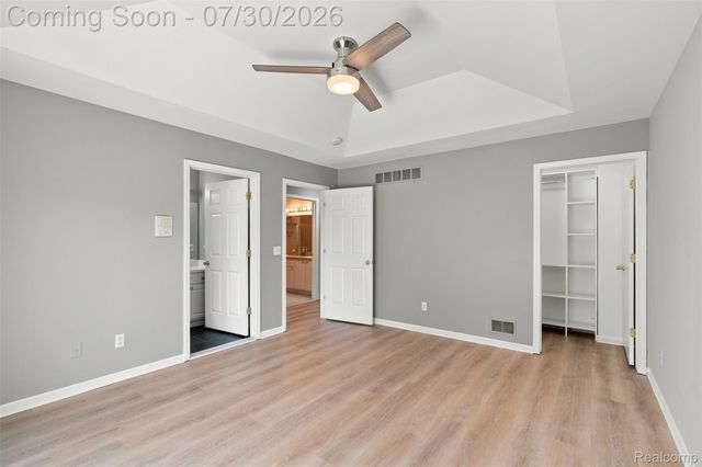 14378 Venice Drive, Sterling Heights, MI 48313