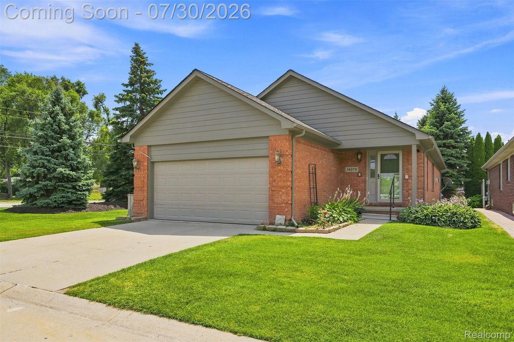14378 Venice Drive, Sterling Heights, MI 48313